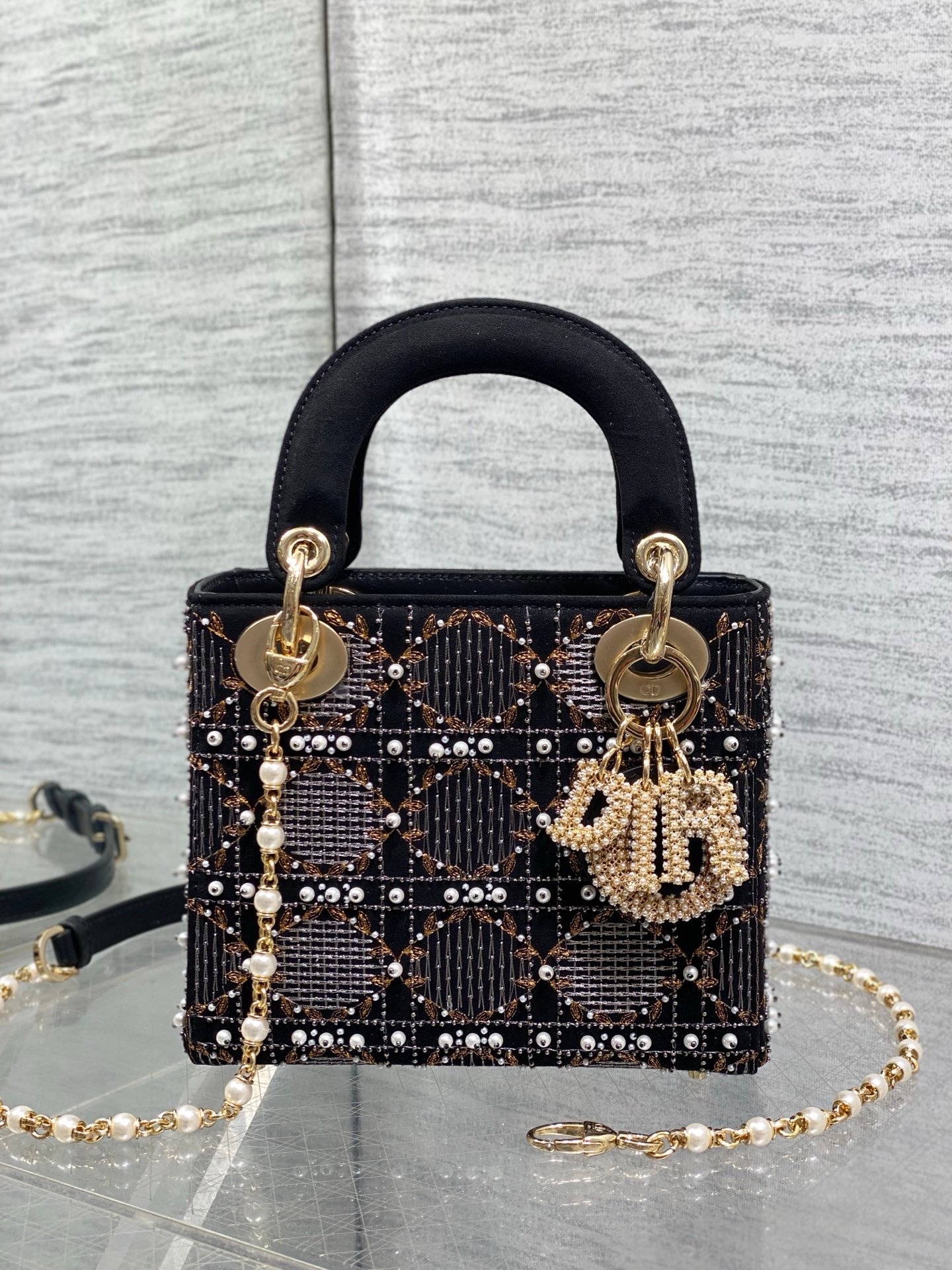 Christian Dior Lambskin Beaded Fringe B6051502 - Image 3