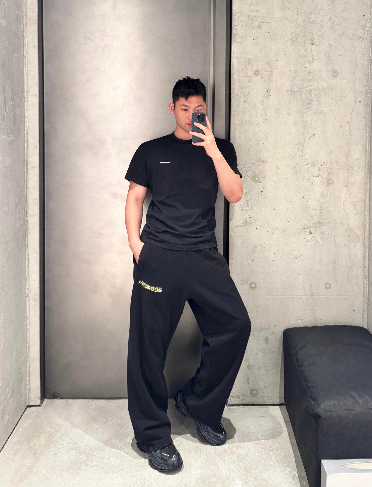 Balenciaga tape graffiti pants M6051505 - Image 2