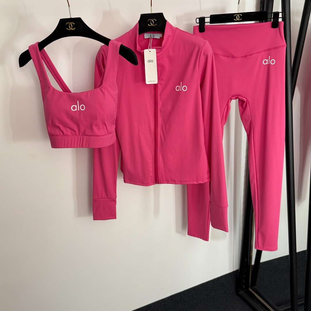 Alo Yoga Fitness Set W6052101 - Image 4