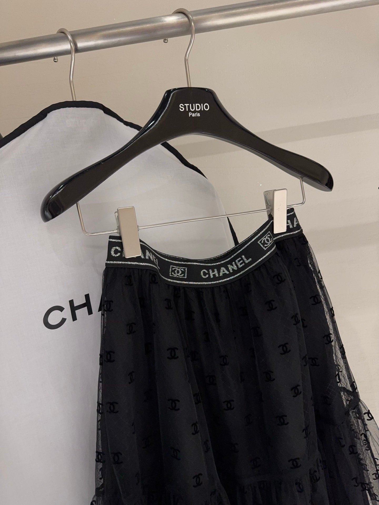 Chanel multi-layered chiffon half-length dress W6052104 - Image 4