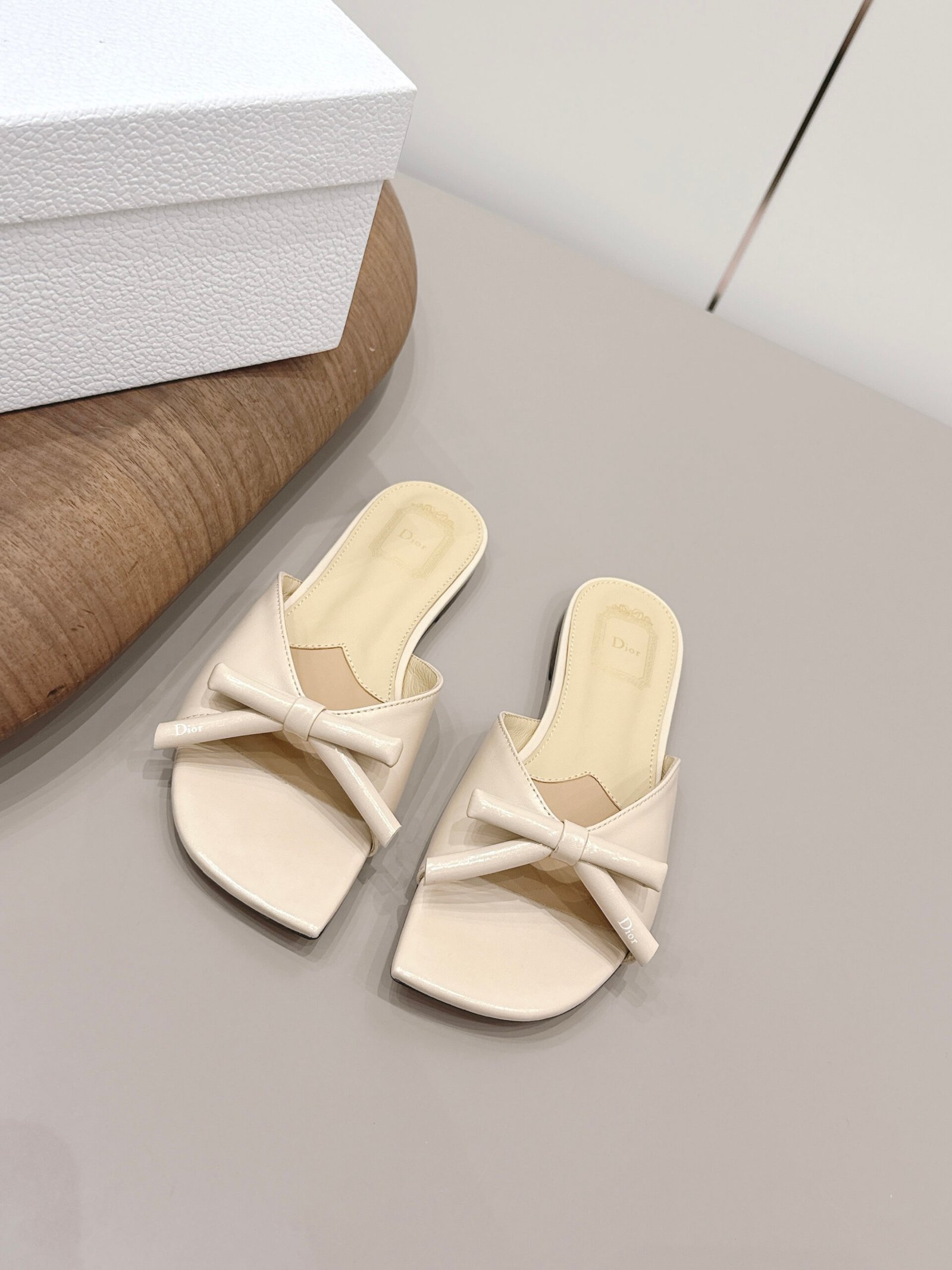 Dior bow flat sandals B6052102 - Image 5