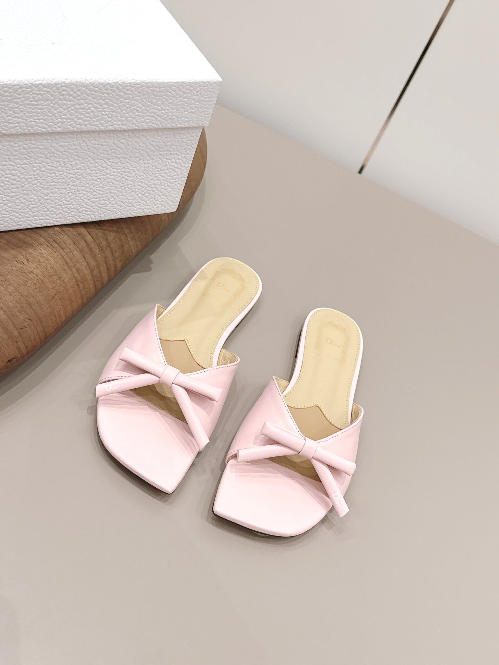 Dior bow flat sandals B6052102 - Image 9
