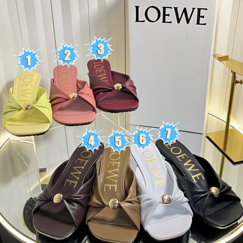 LOEWE Toys Penta Knot Detail High Heels B6052104