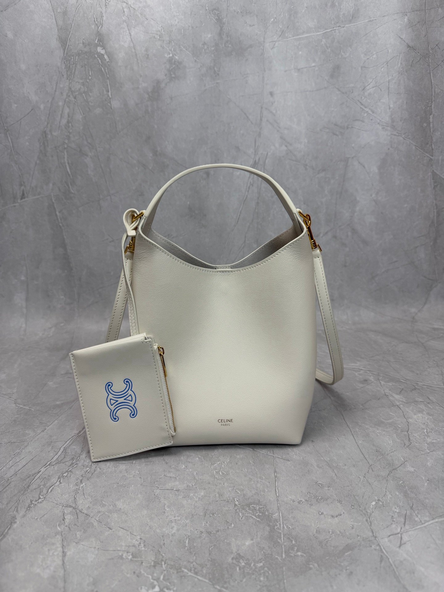 CELINE Small Size Hobo Handbag B6052501 - Image 2