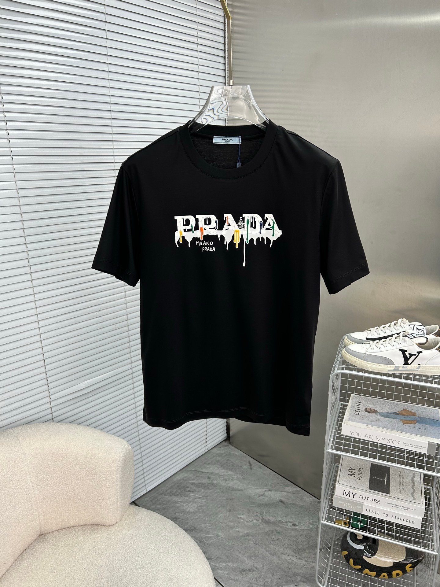 PRADA 2026 Spring/Summer Latest Short Sleeve Round Neck Shirt M6052803 - Image 2