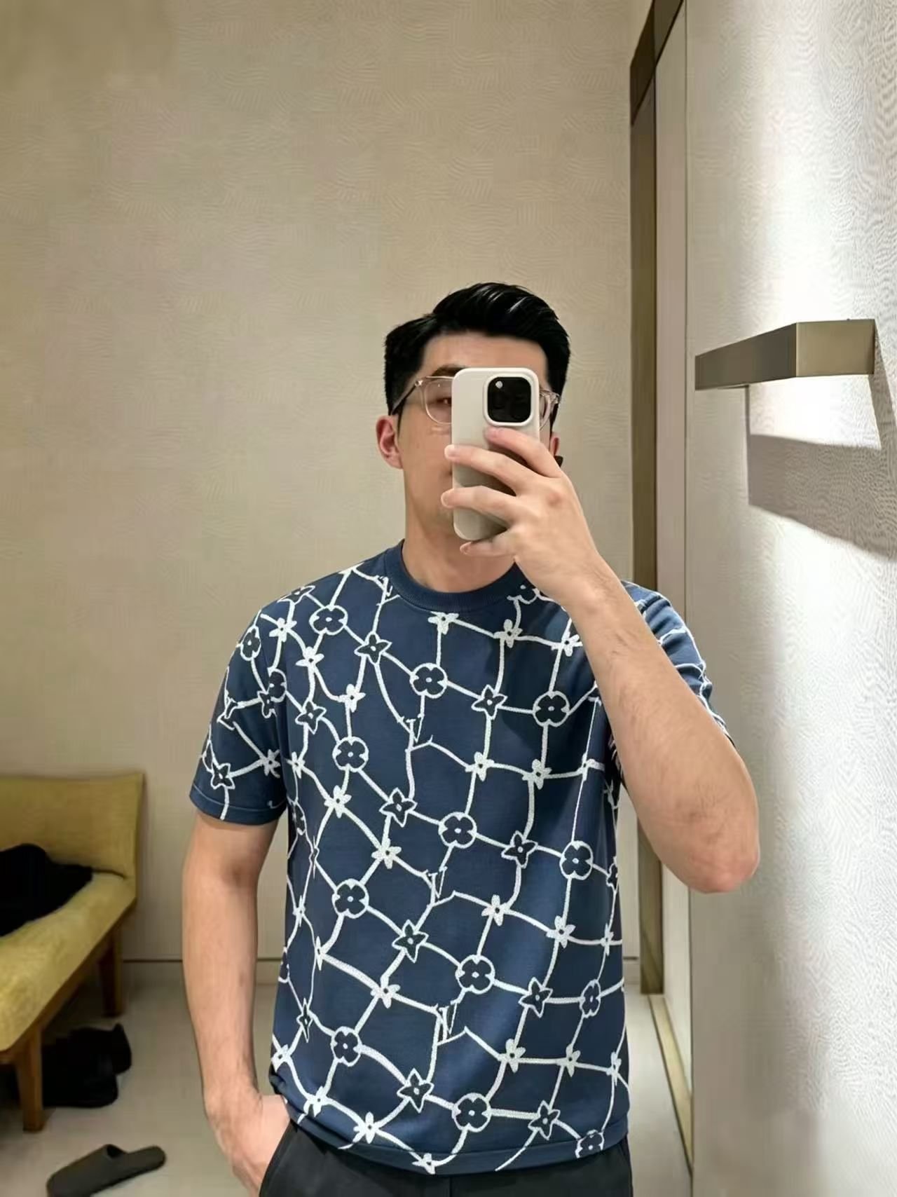 LV 2026 New Short Sleeve Shirt M6052901 - Image 3