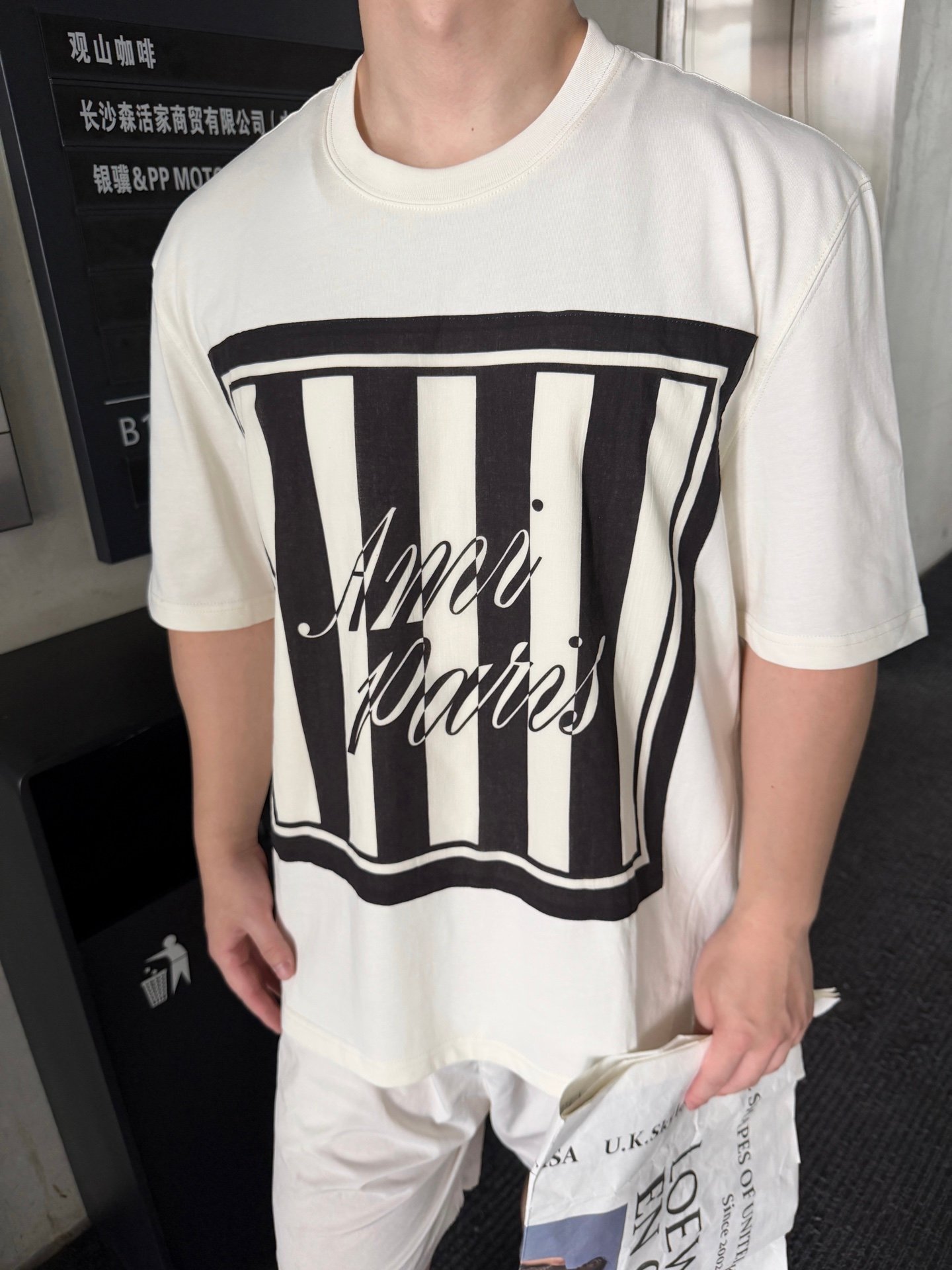 Ami Paris Lettered Square Scarf Short Sleeve Shirt M6052903 - Image 3
