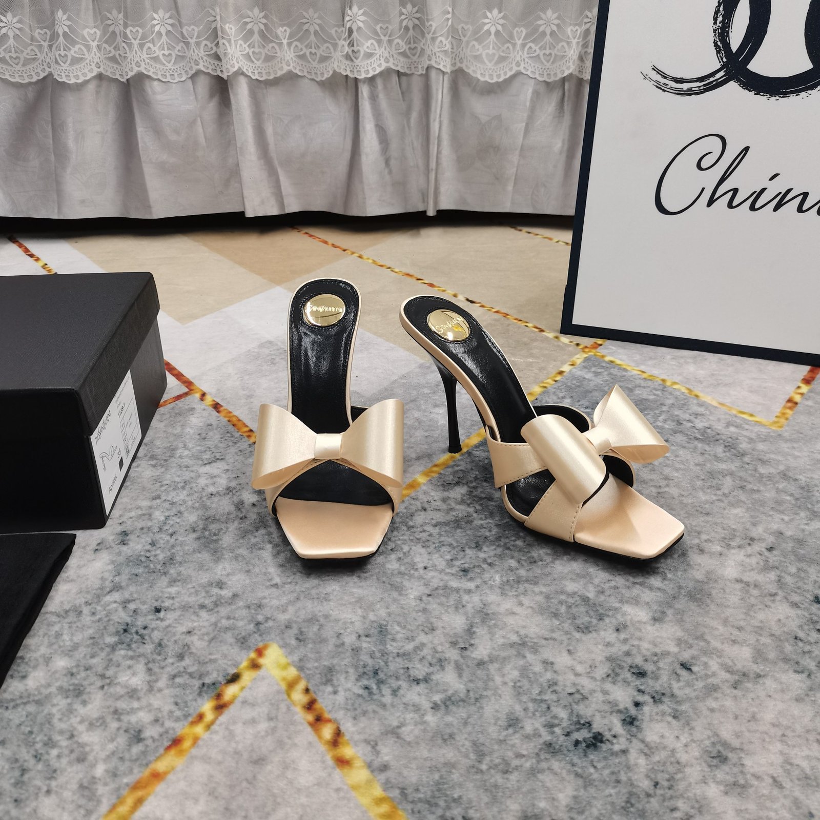 Saint Laurent Satin Muller Shoes B6060204 - Image 5