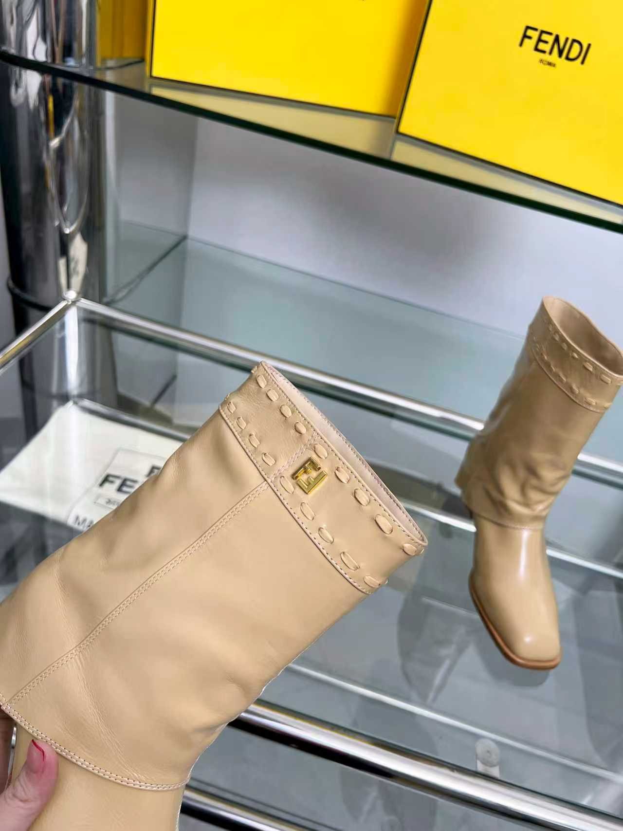 Fendi leather mid-calf boots B6060304 - Image 6