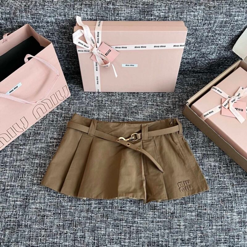 Miu Miu brown pleated mini skirt W6060803