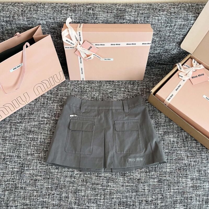 Miu Miu workwear-style mini skirt W6060804