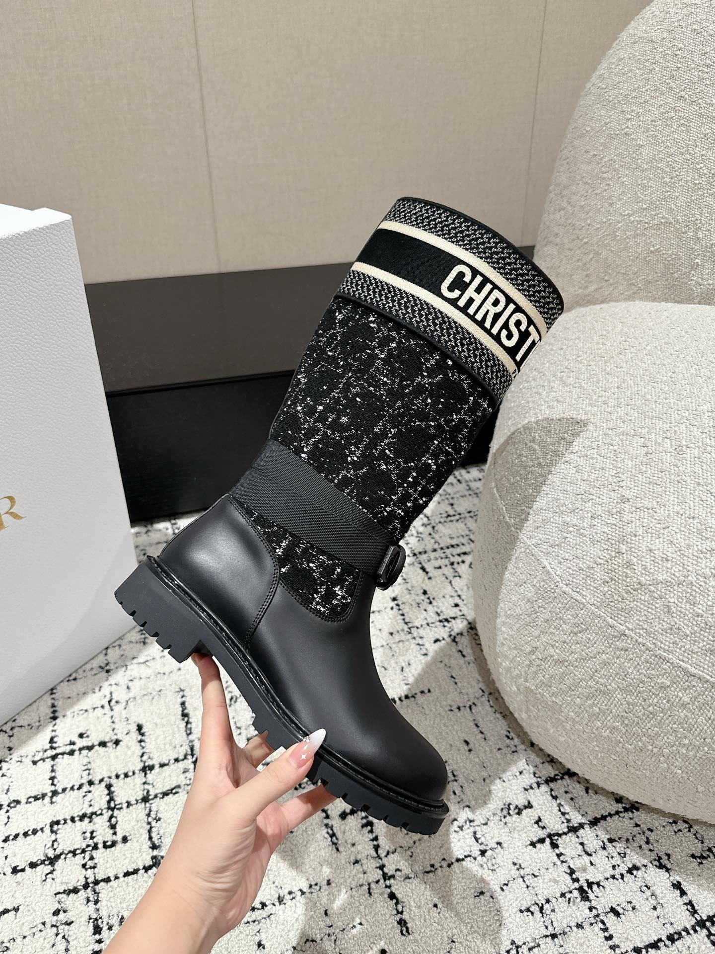 Dior D-Major Boot B6060802 - Image 4