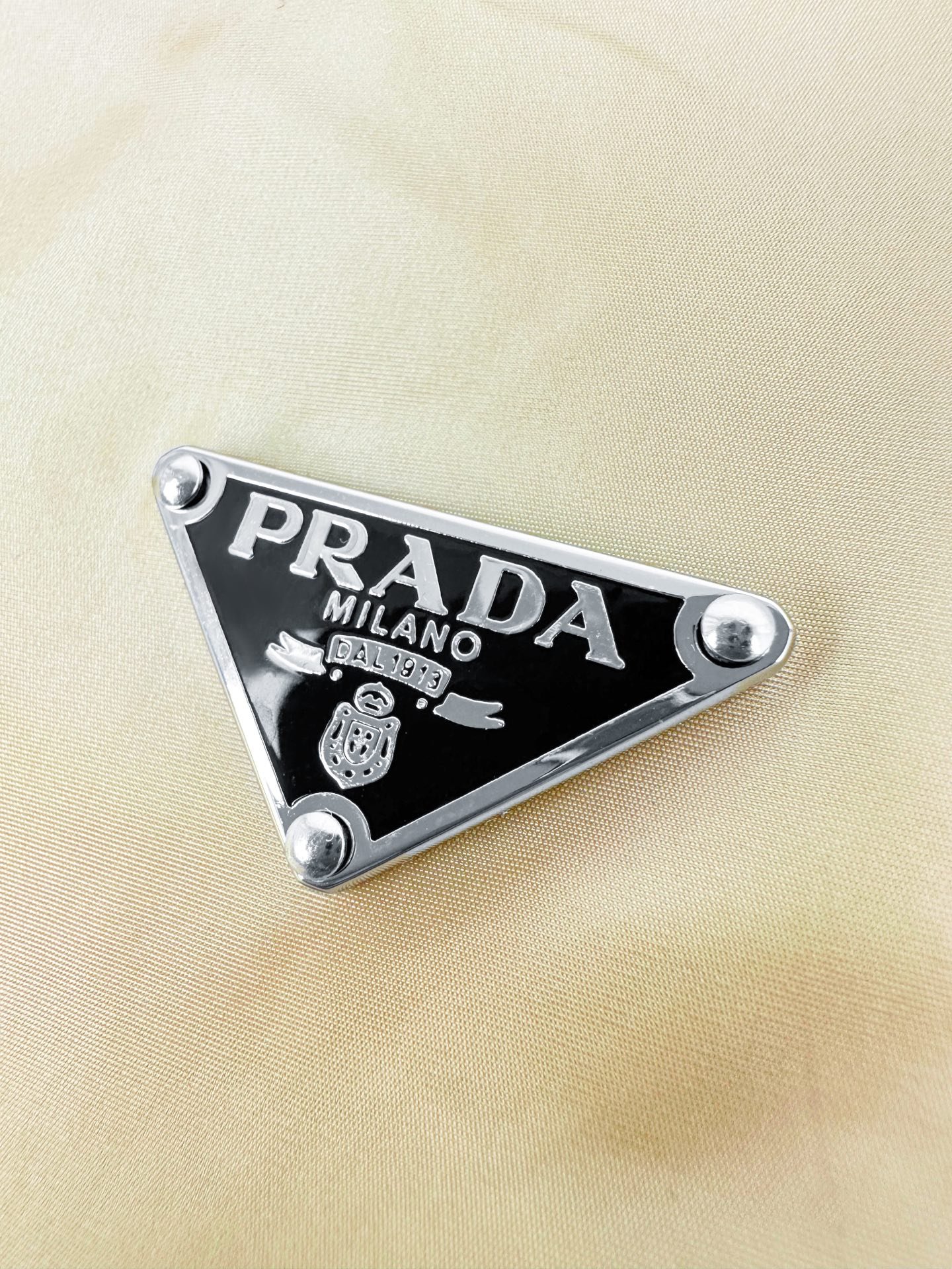 Prada Triangle Logo Zippered Short-Sleeved Shirt M6060902 - Image 9
