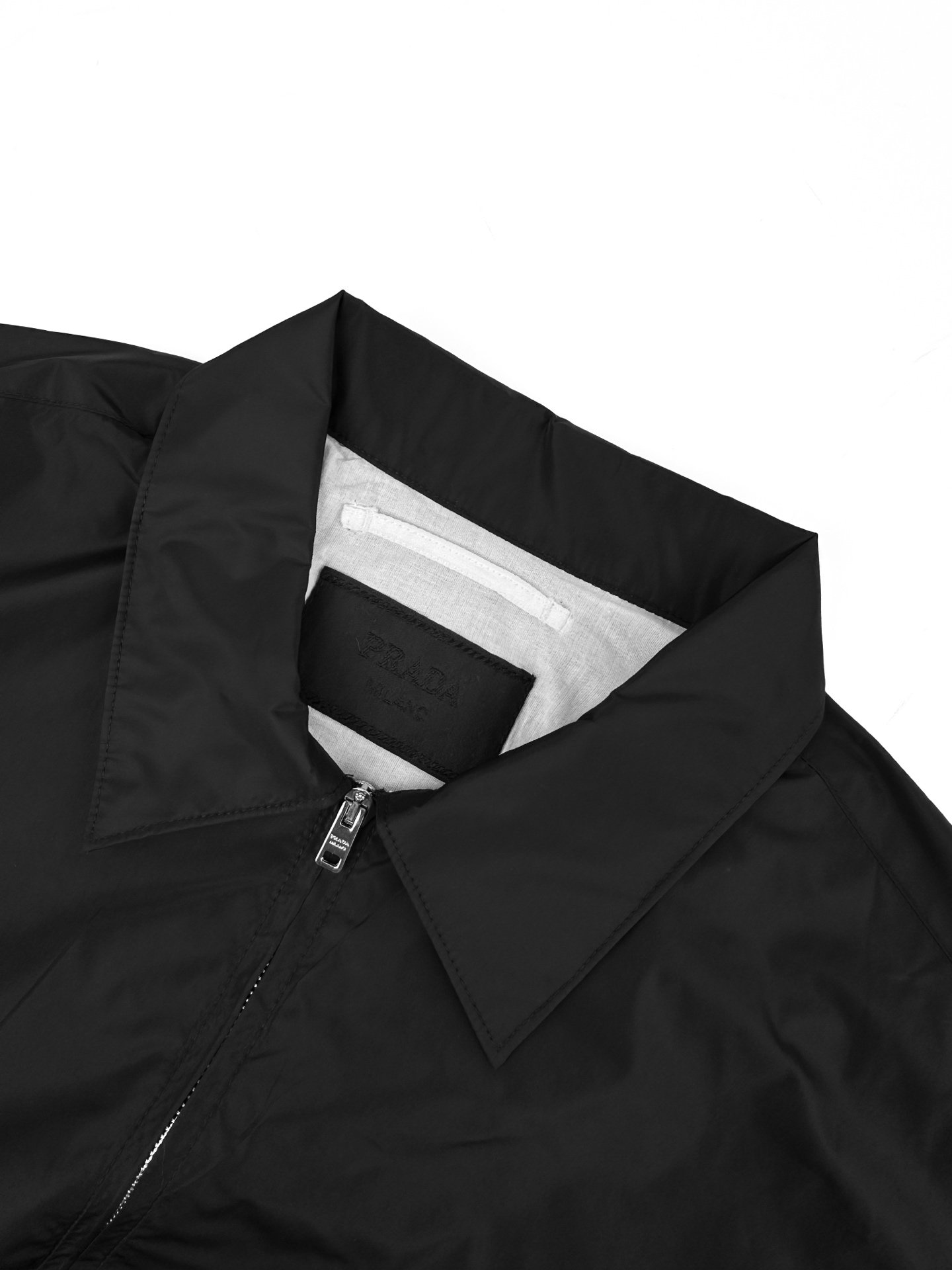 Prada Triangle Logo Zippered Short-Sleeved Shirt M6060902 - Image 13