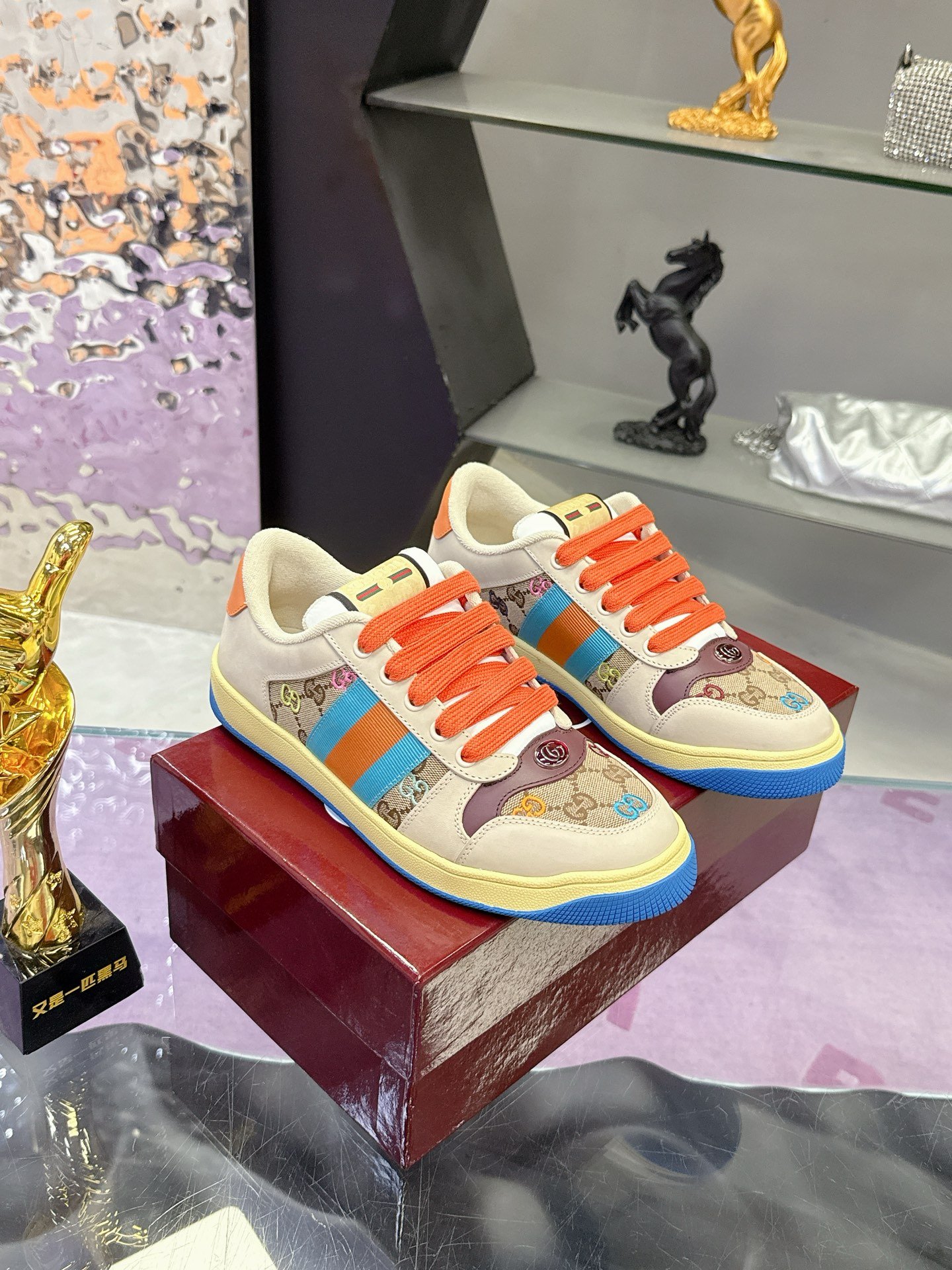 Gucci Screener GG Embroidery Sneakers B6060904 - Image 5