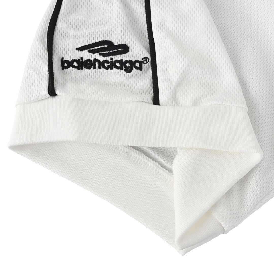 BALENCIAGA / PARIS No. 10 Embroidered Print Short-Sleeved T-Shirt M6061005 - Image 8