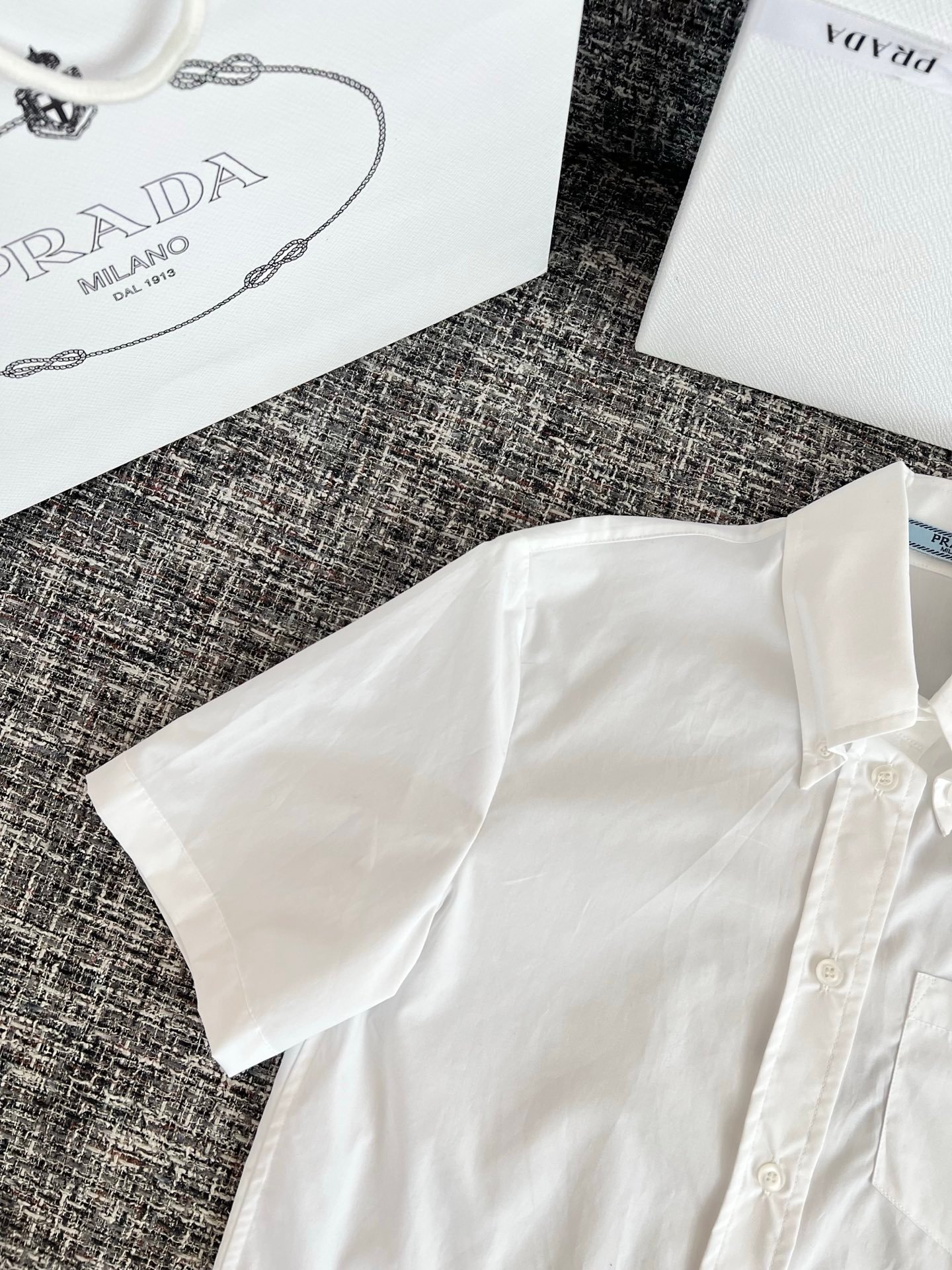Prada patch-pocket Shirt W6061002 - Image 4