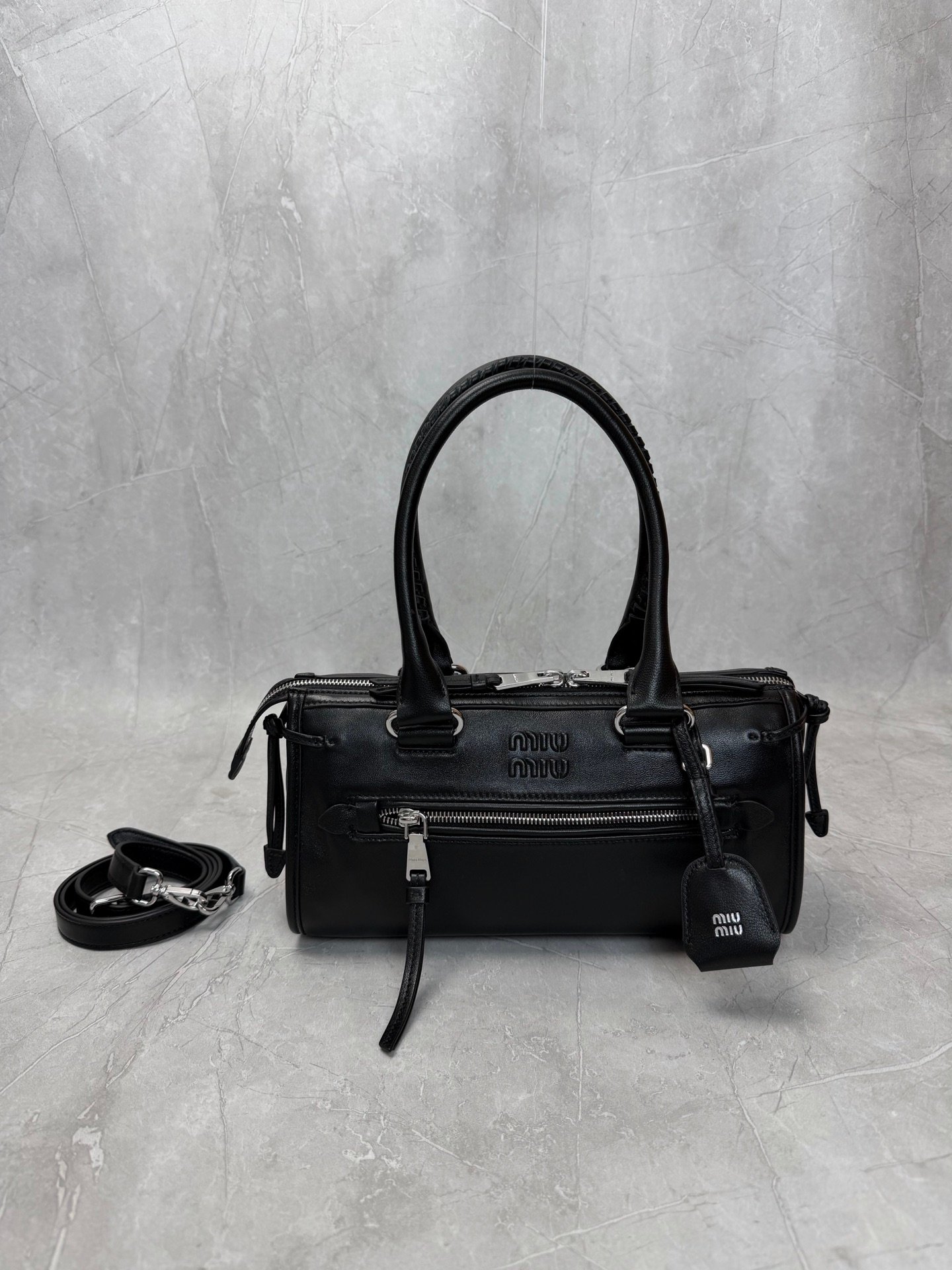 Miu Miu motorcycle-style handbag B6061004 - Image 10