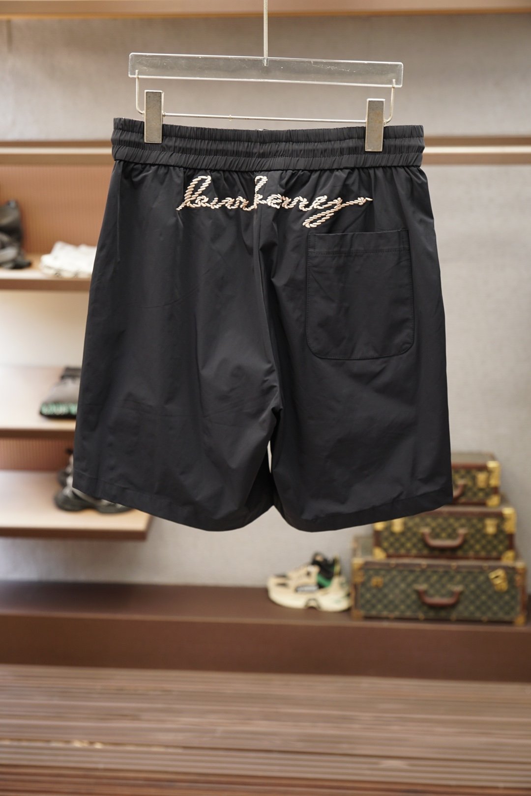 BBR Burberry, 2026 Spring Short Style M6061103 - Image 10