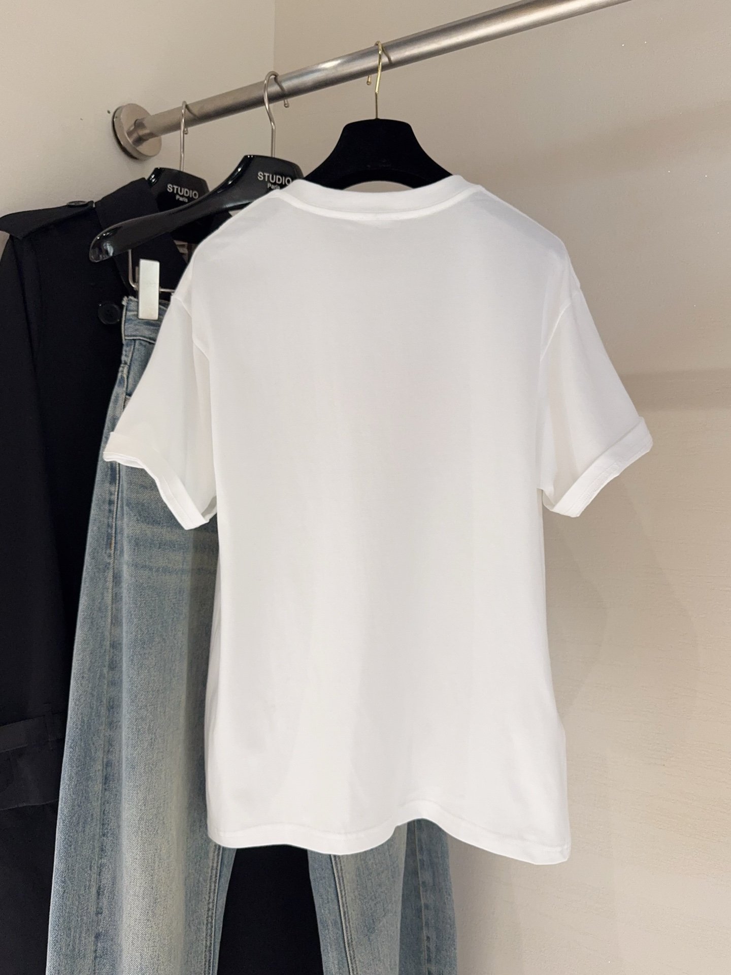Chanel Double C Logo T-shirt W6061102 - Image 6