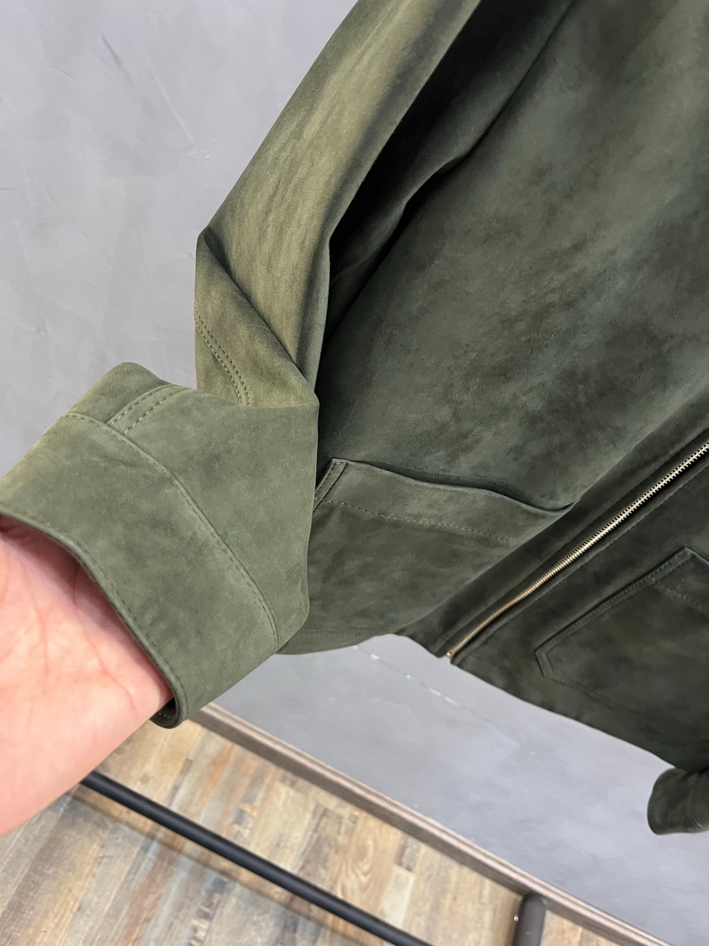 LV 26Autumn/Winter New Style Leather Jacket Coat M6061201 - Image 7