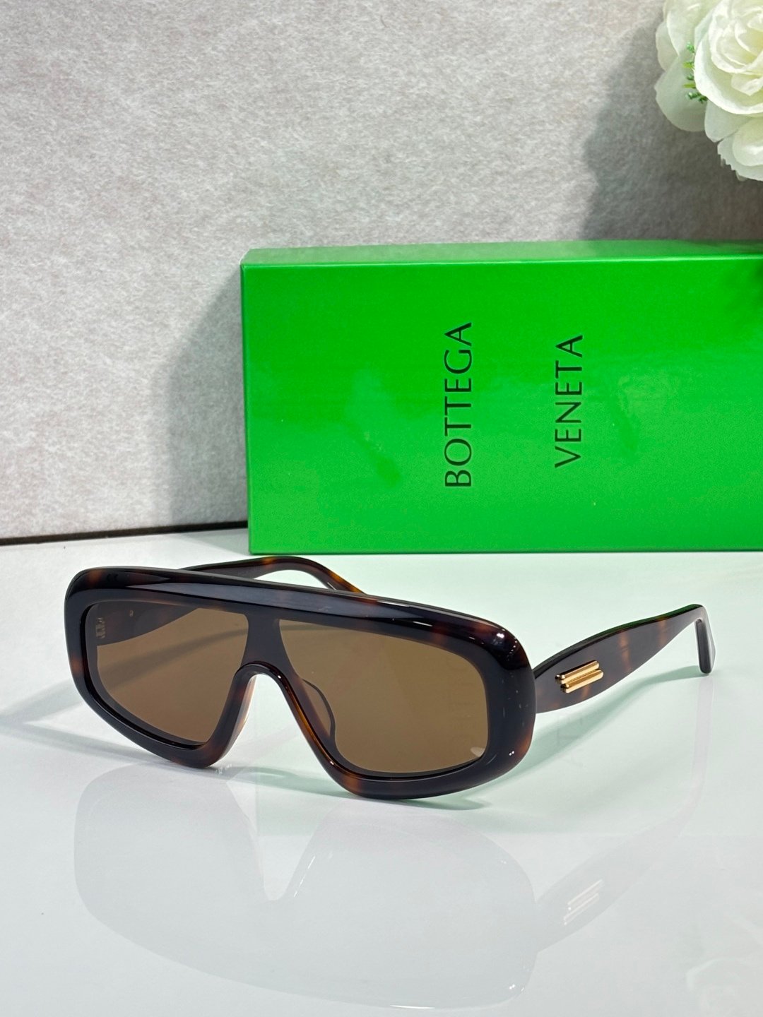 Bottega Veneta BV1281S 002 sunglasses B6061202 - Image 2