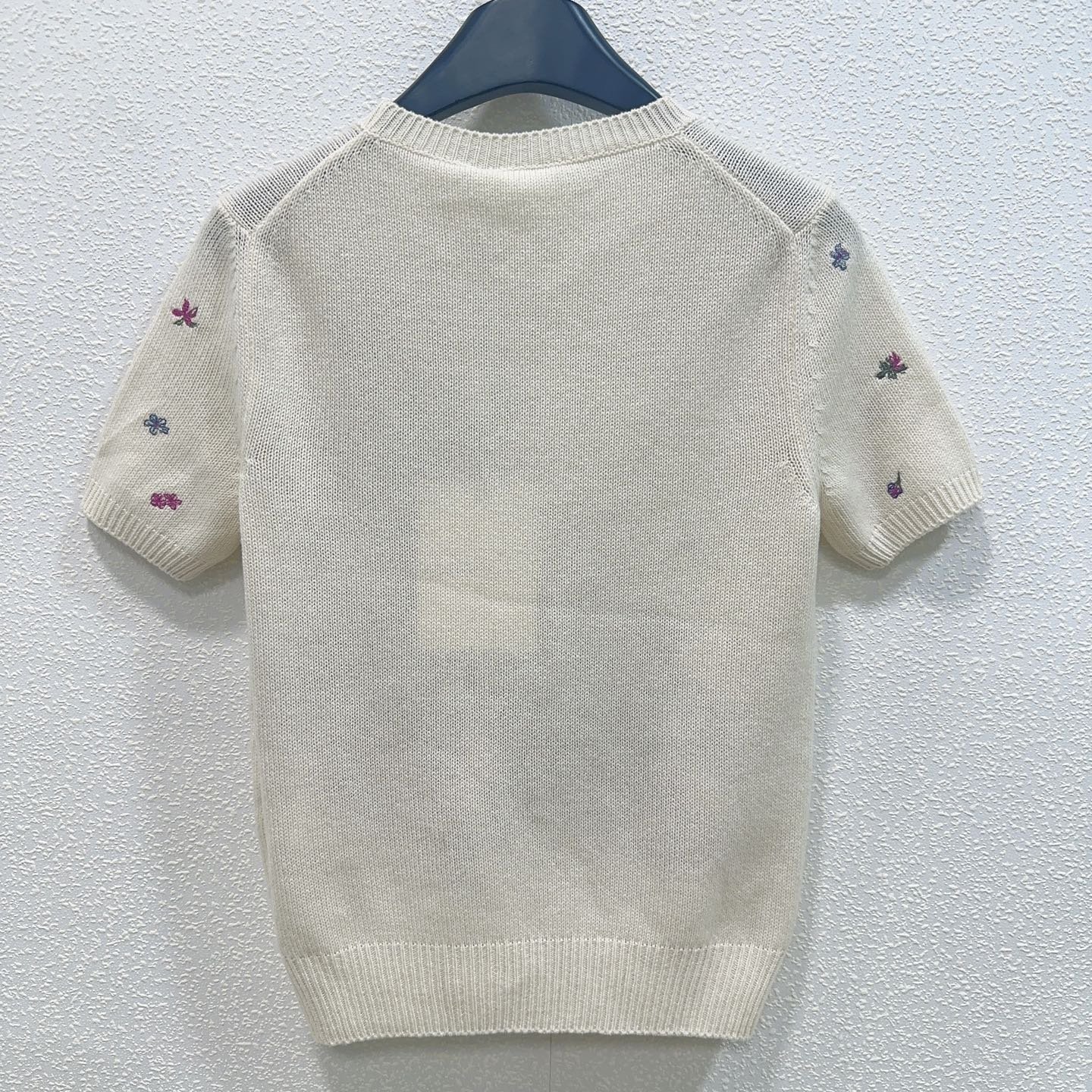 Dior Short-Sleeved Embroidered Sweater W6061301 - Image 3