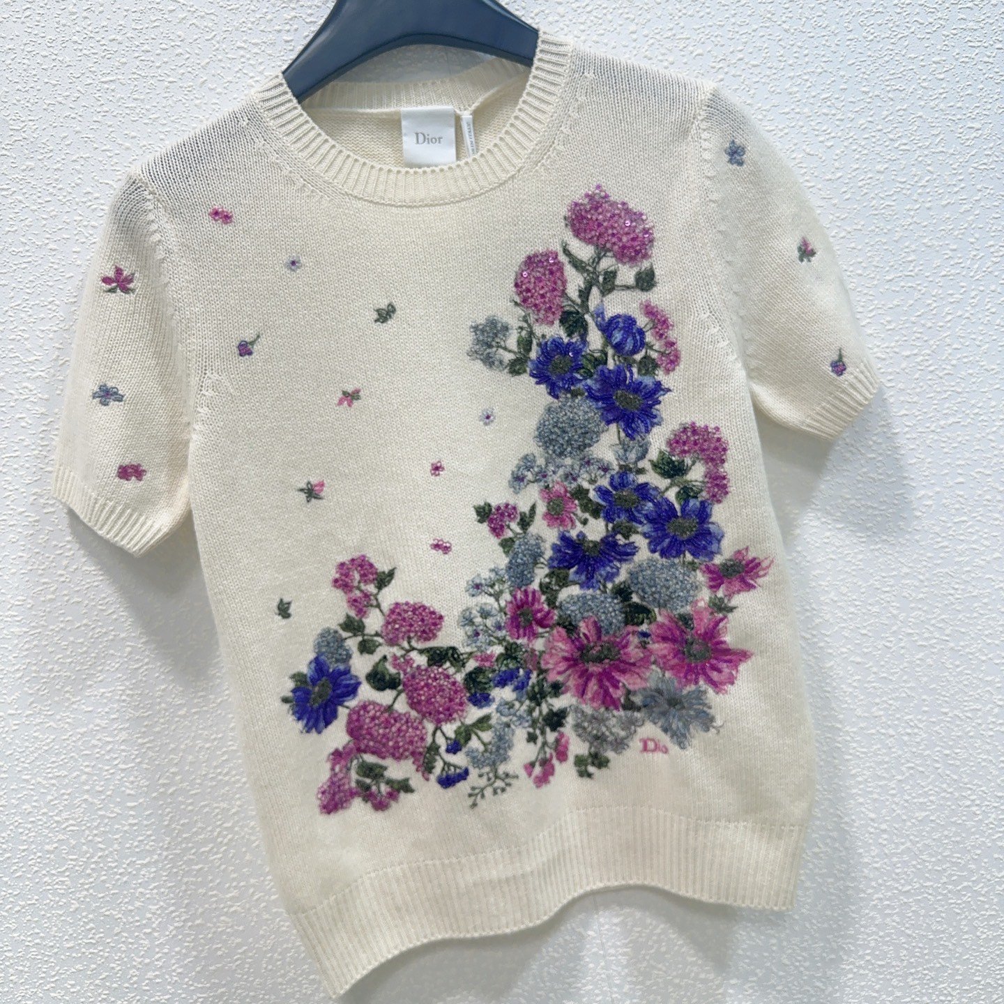 Dior Short-Sleeved Embroidered Sweater W6061301 - Image 4
