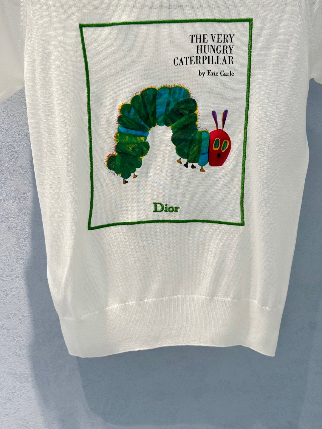 Dior T-Shirt with Book Cover Embroidery W6061302 - Image 3