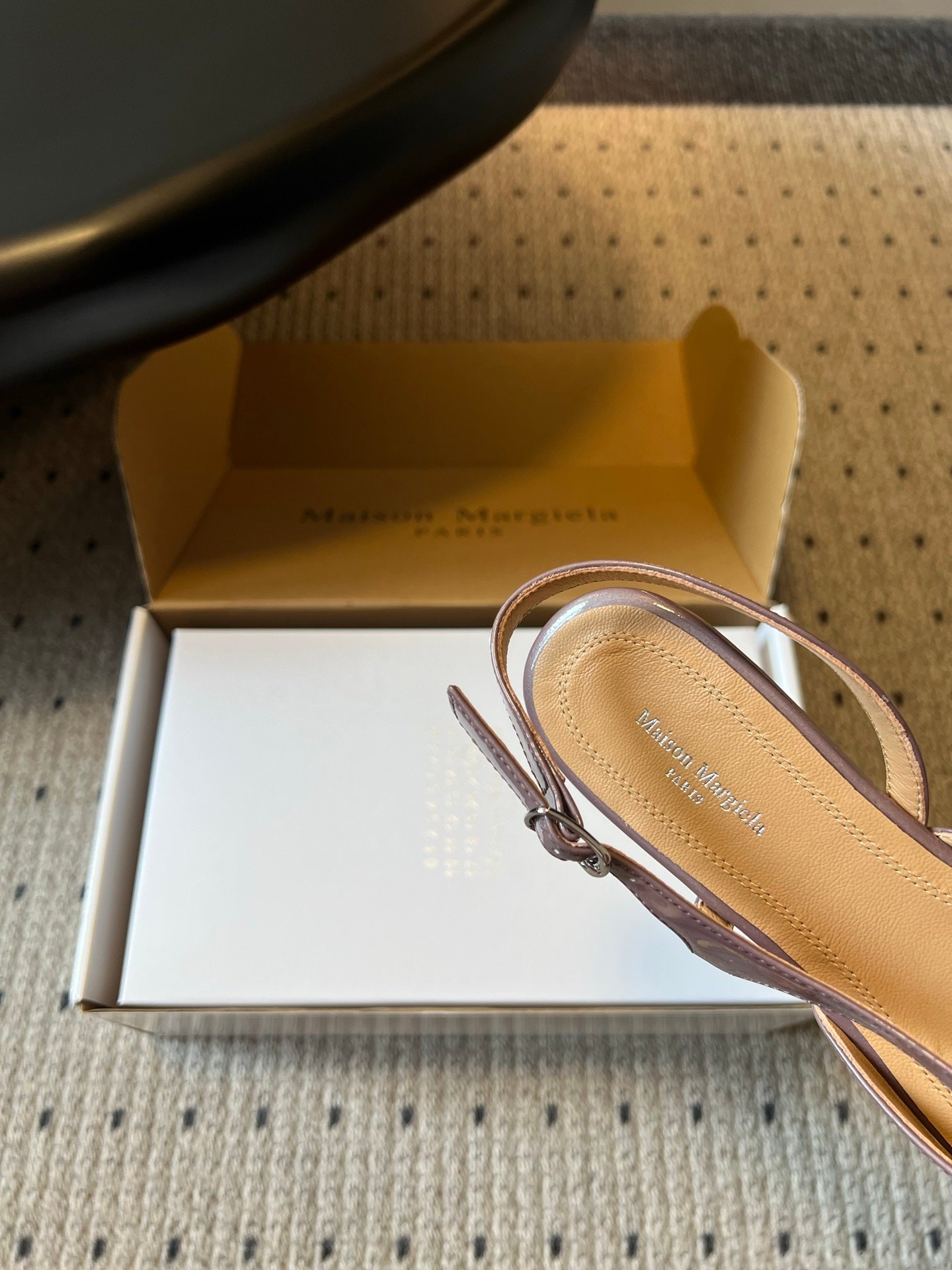 Maison Margiela Tabi Slingback B6061302 - Image 4