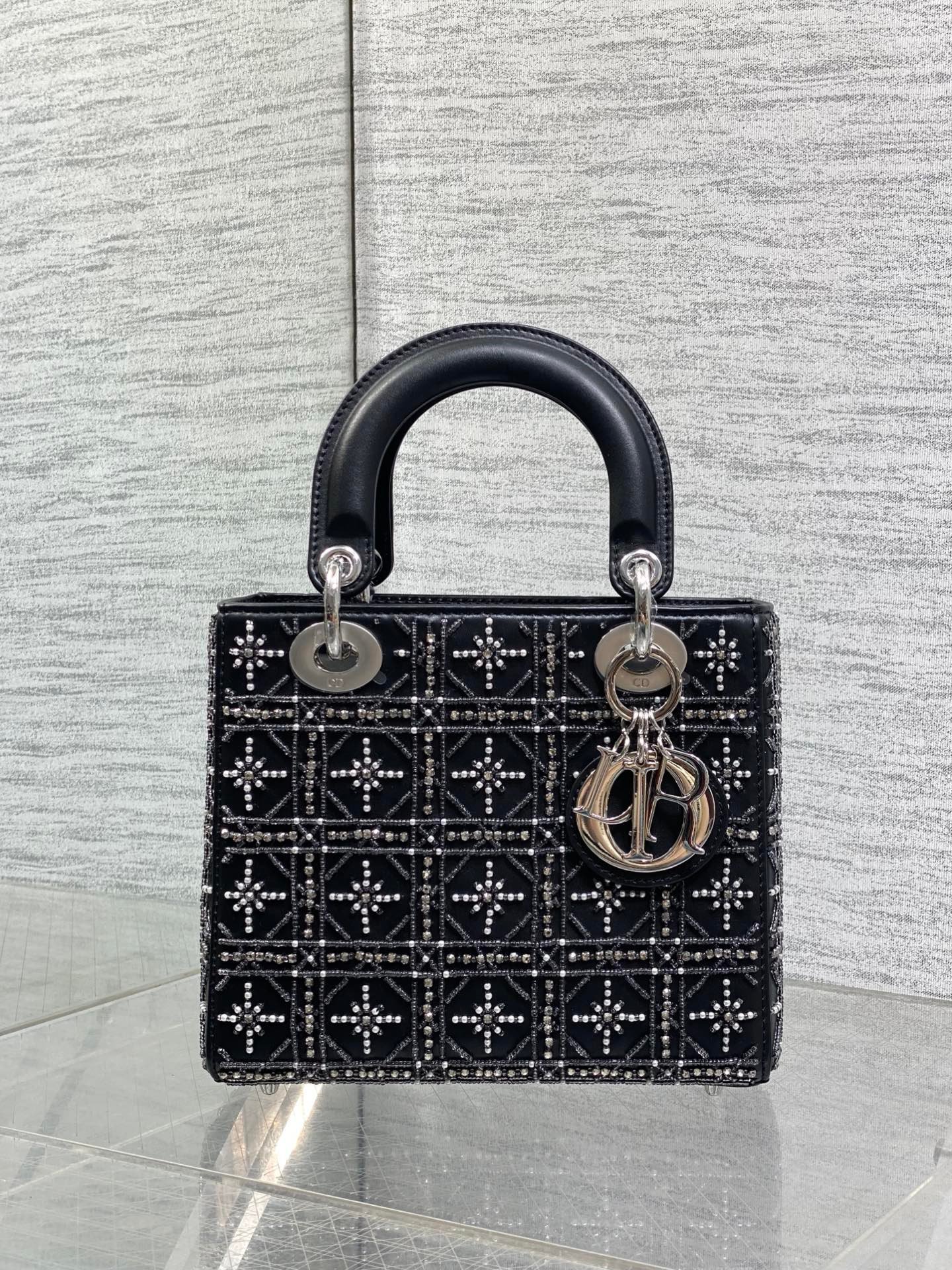 Dior Mini Lady Dior Bag B6061304 - Image 10
