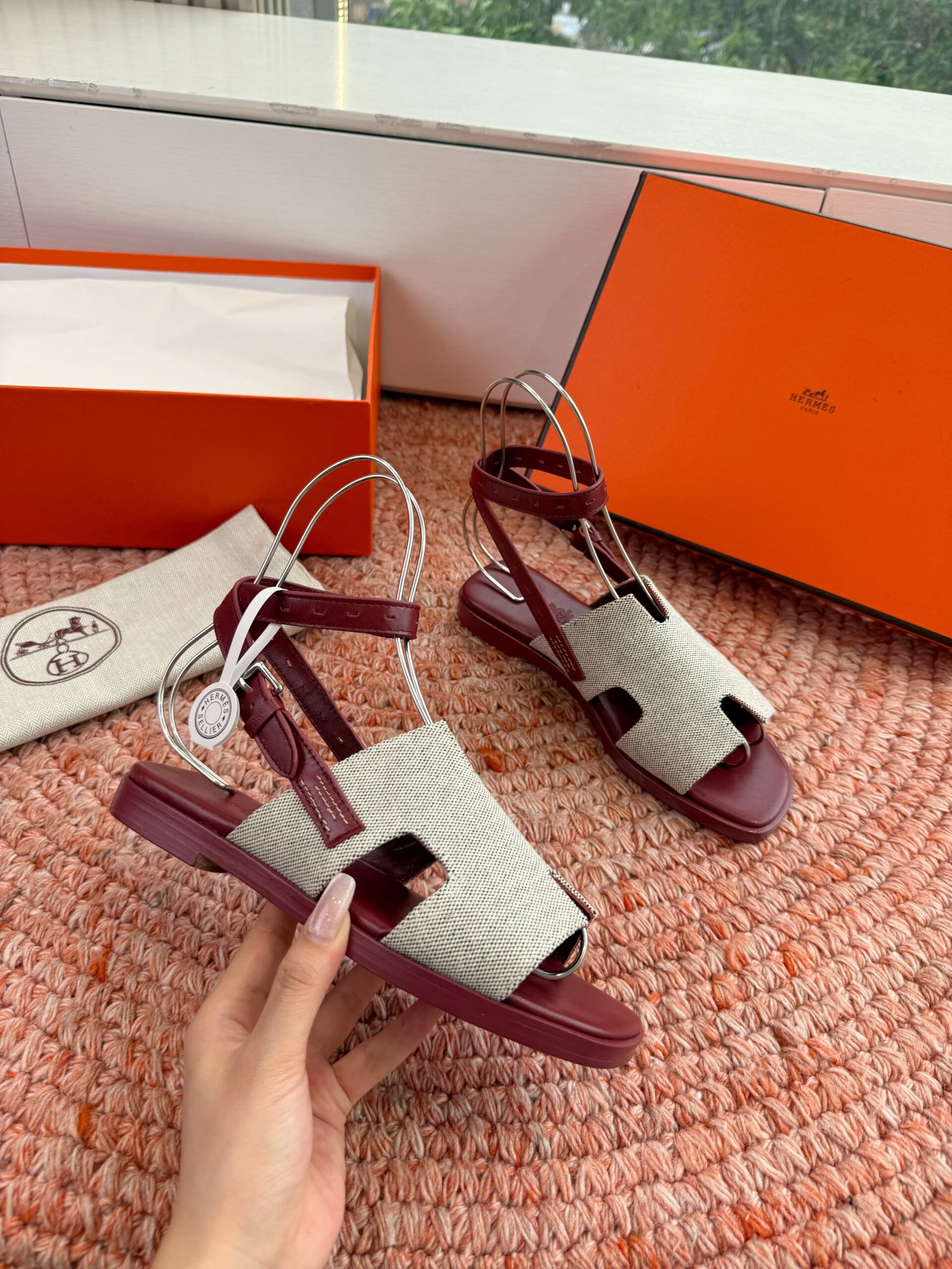 Hermes Maya sandal B6061303 - Image 3