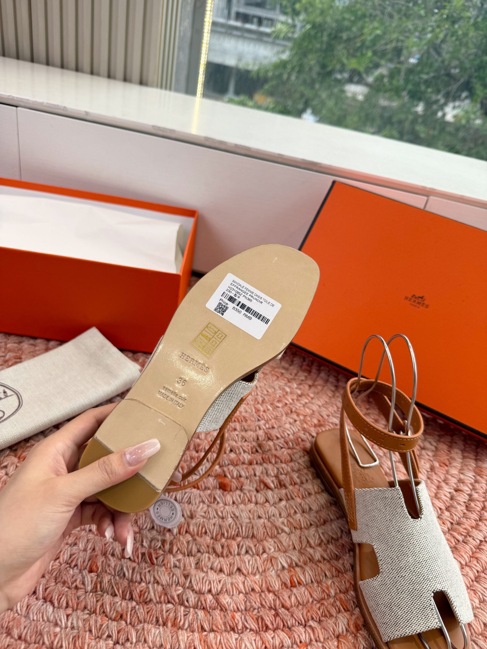 Hermes Maya sandal B6061303 - Image 7