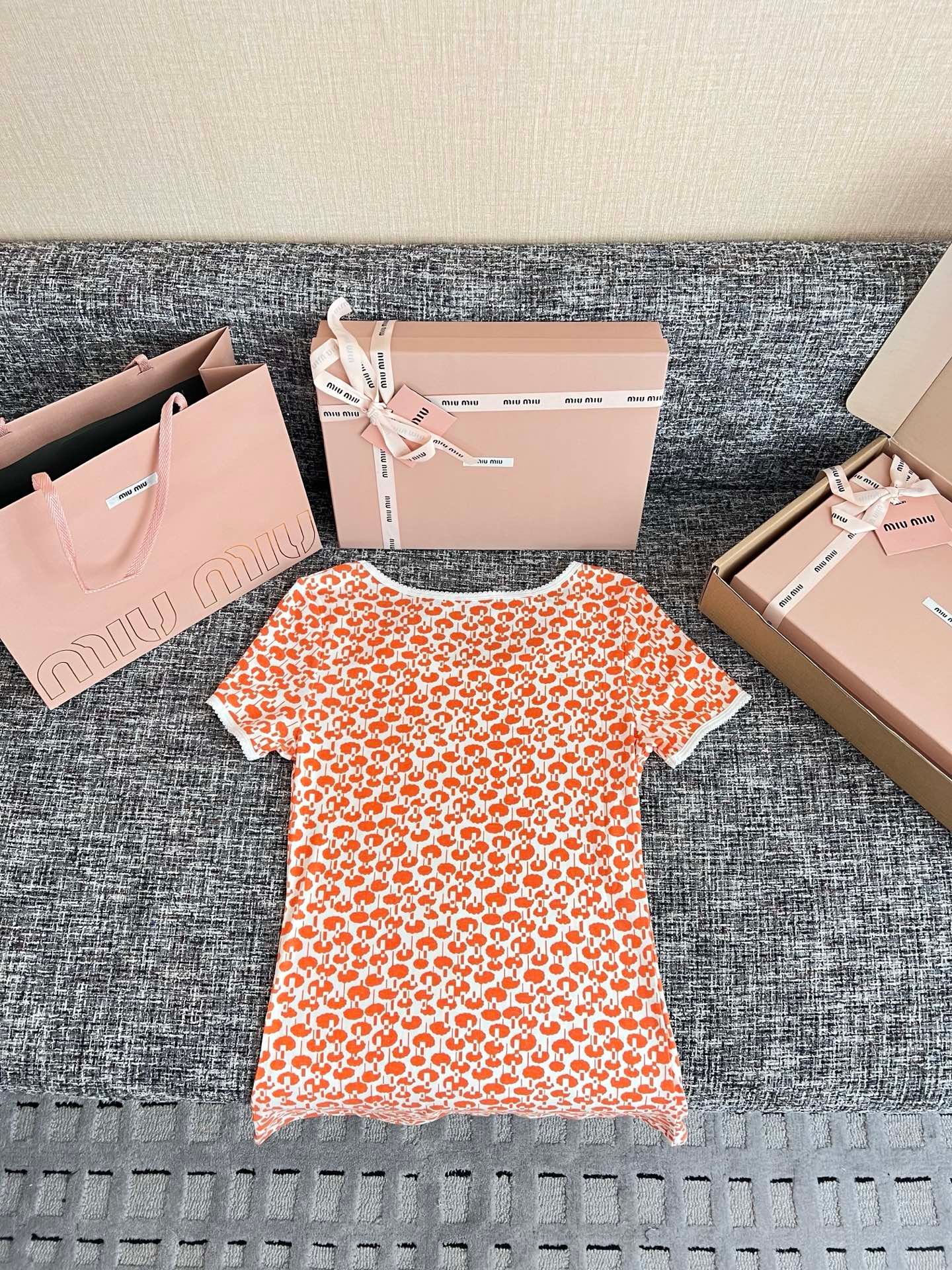 Miu Miu Cotton T-shirt W6061503 - Image 6