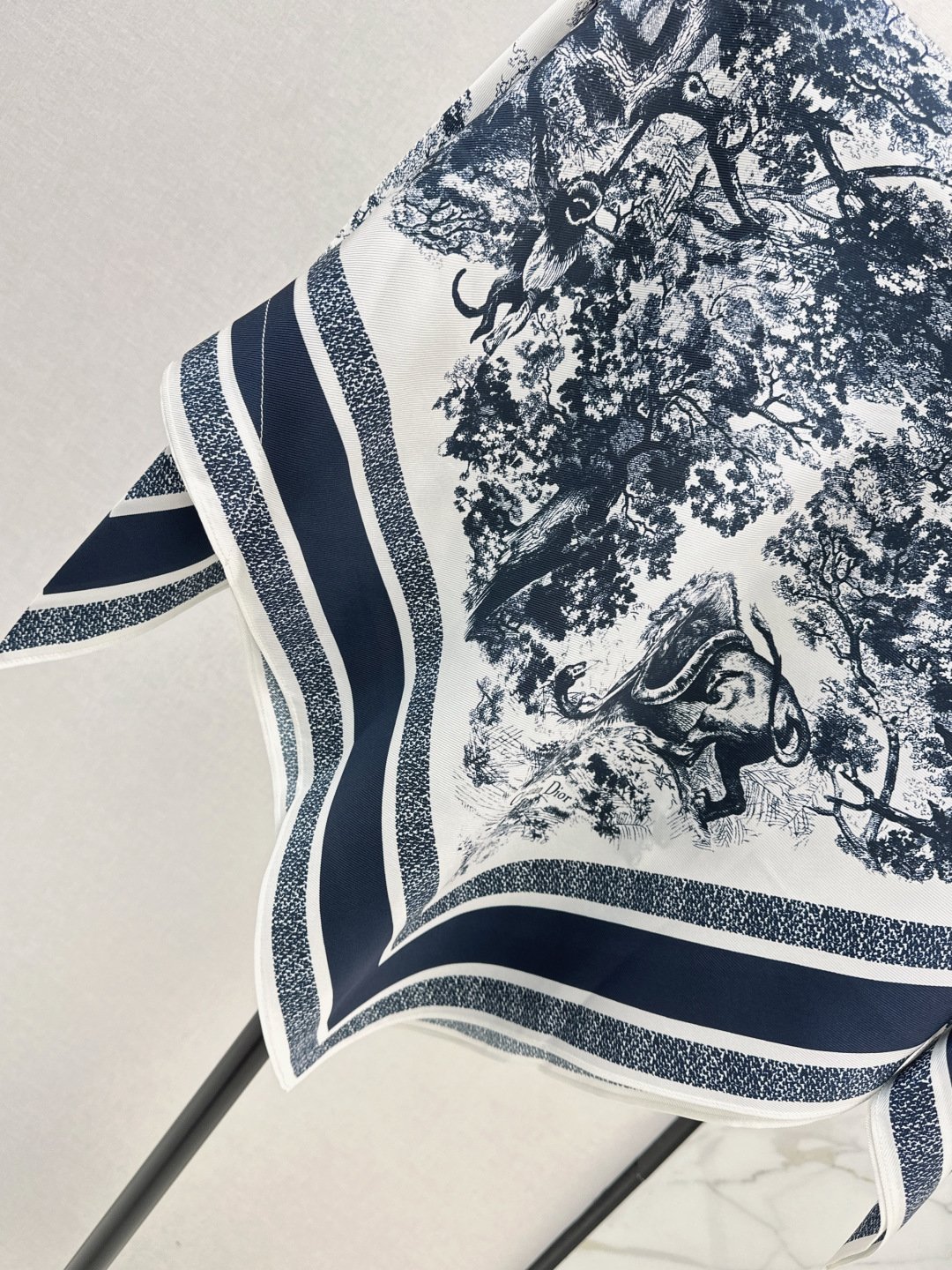 Dior Toile de Jouy Sauvage Silk Top W6061601 - Image 4