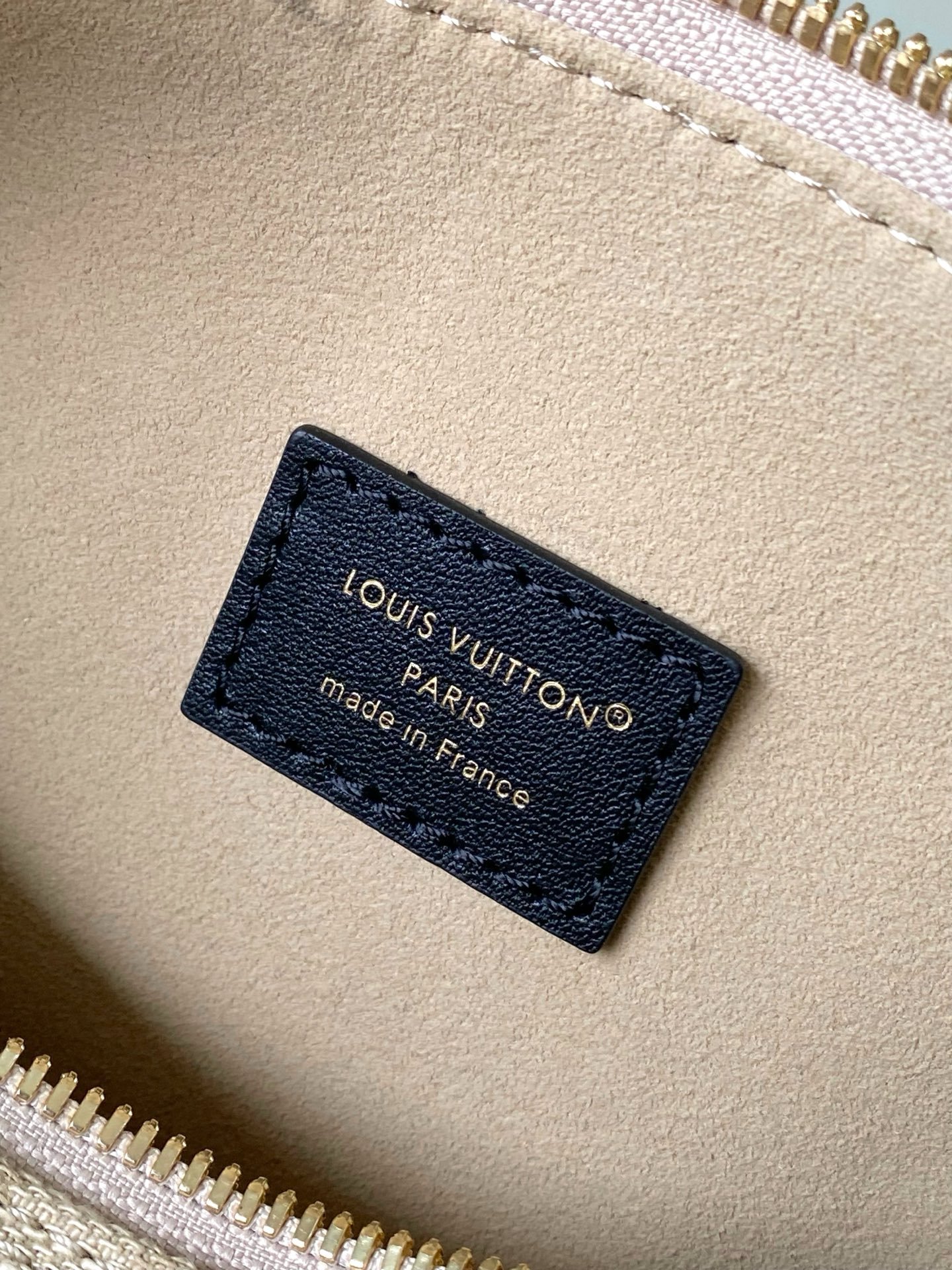 Louis Vuitton Speedy Bandoulière 22 - Handbags B6061503 - Image 11